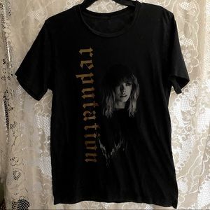 aylor Swift Reputation tour shirt